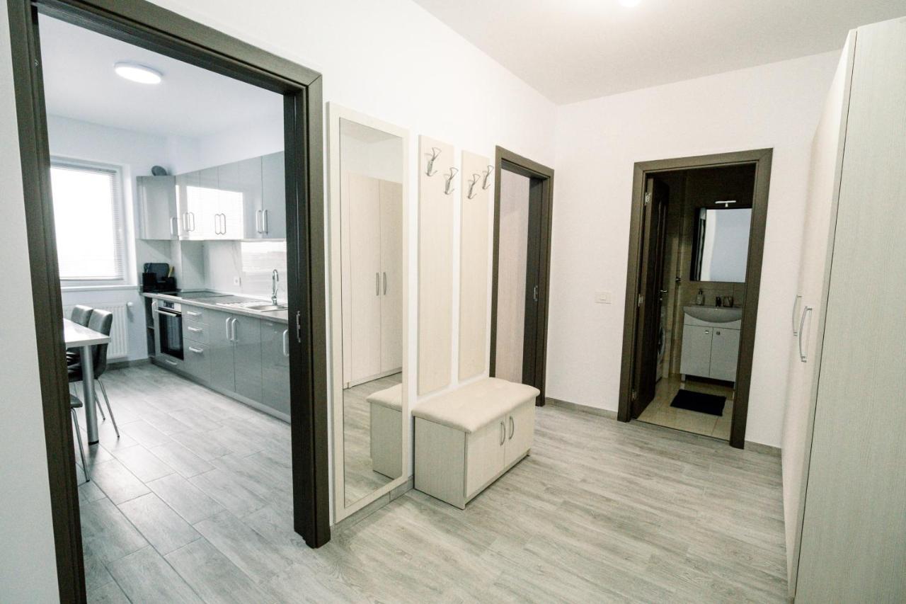 Peace House Apartment Oradea Exterior photo
